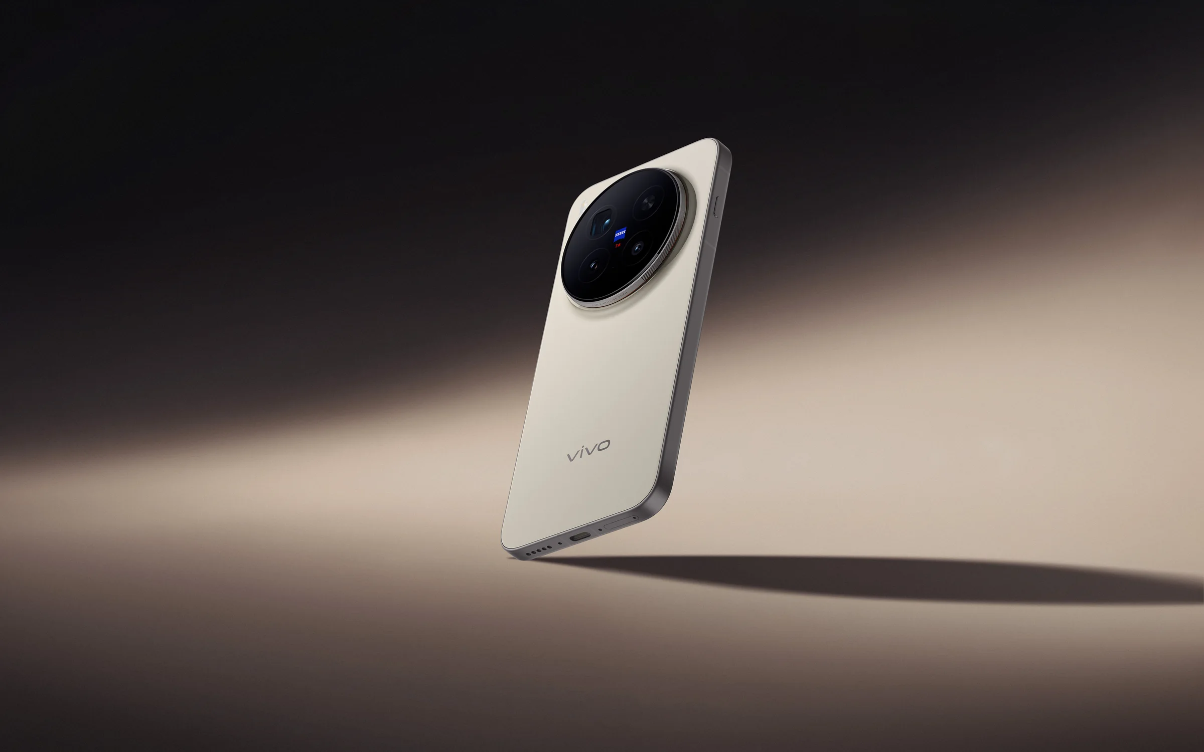金色 X300 Pro 手機的懸浮產品視覺